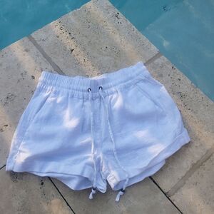 White linen blend shorts, Small